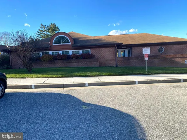 a front view of house with yard