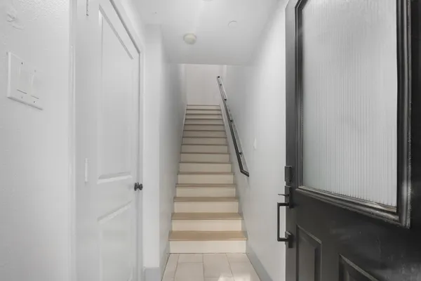 $2,500 | 2422 Navigation Boulevard, Unit G, Houston, TX 77003