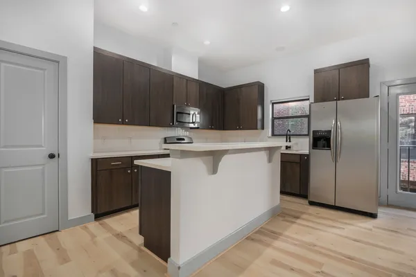 $2,500 | 2422 Navigation Boulevard, Unit G, Houston, TX 77003