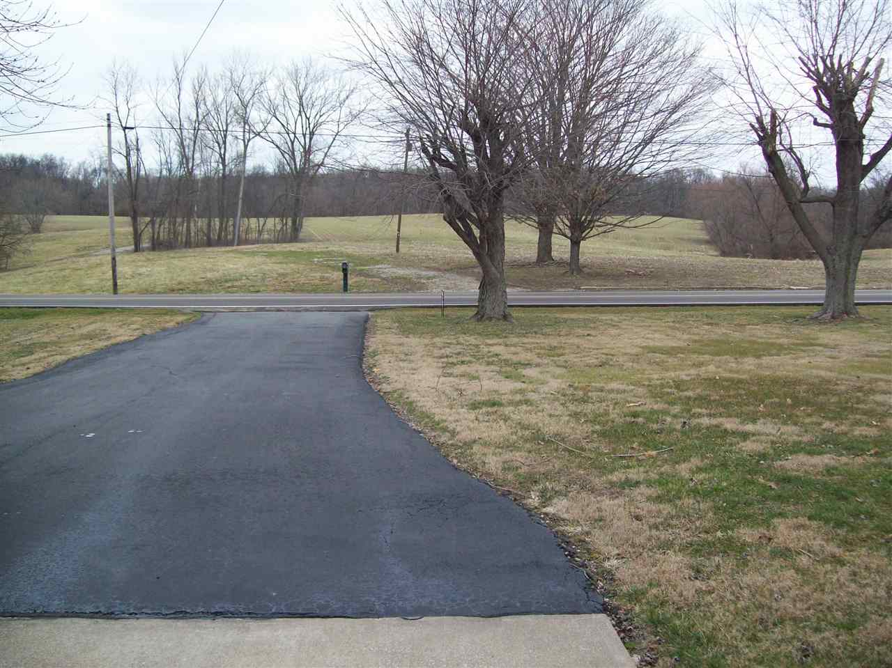 1811 Outer Lake Road Princeton, IN 47670 - Photo 13 of 13 Gallery Image 13