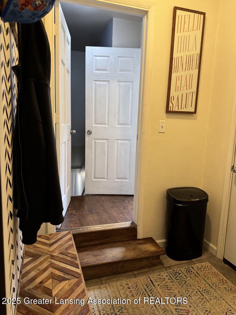 1568 Haslett Road East Lansing, MI 48823 - Photo 23 of 41 Mudroom 2