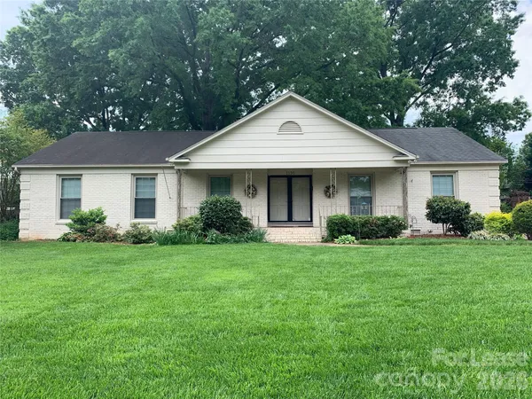 $3,595 | 1130 Cheddington Drive, Charlotte, NC 28211