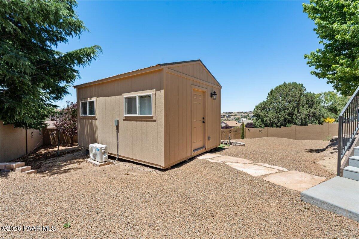 195 Juniper Ridge Drive Prescott, AZ 86301 - Photo 33 of 41 Backyard