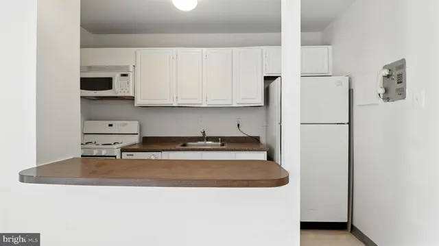 $229,999 | 1260 21st Street Northwest, Unit 210, Washington, DC 20036