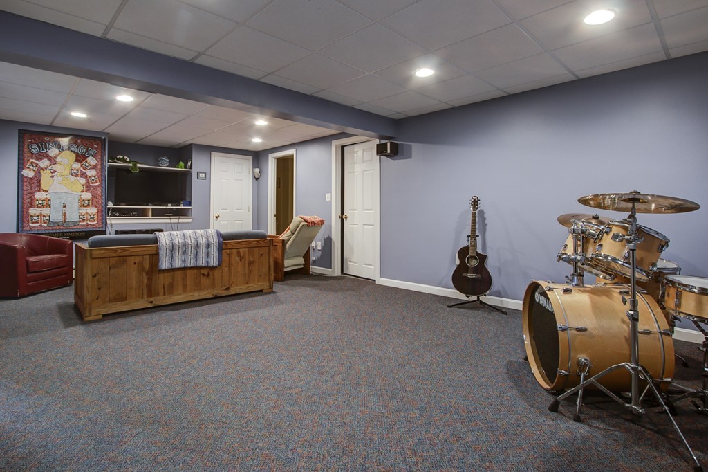 86 Old Town Road Hopkinton, MA 01748 - Photo 23 of 26 Gallery Image 23