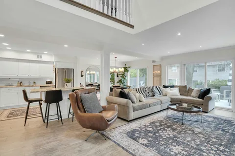 $1,069,000 | 54 Estate Court, Unit 54, Woodbury, NY 11797