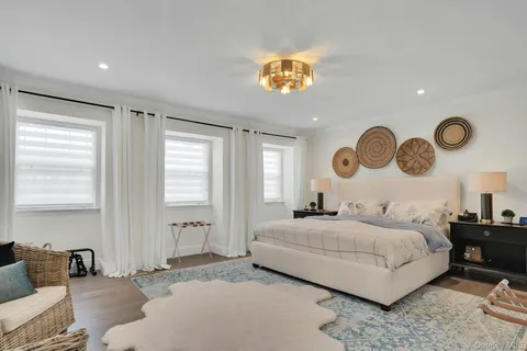 $1,069,000 | 54 Estate Court, Unit 54, Woodbury, NY 11797