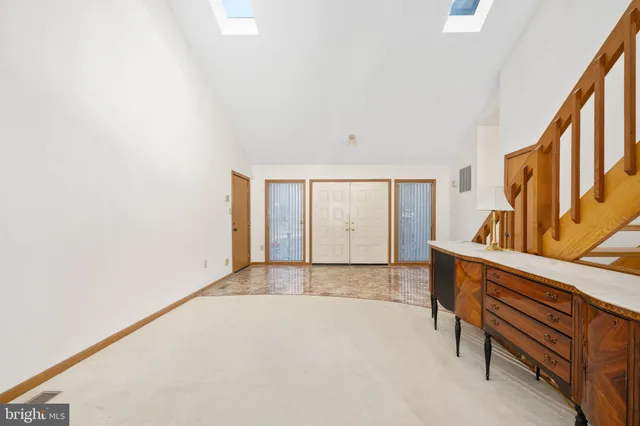 $949,000 | 6207 Possum Trot Court, Manassas, VA 20112