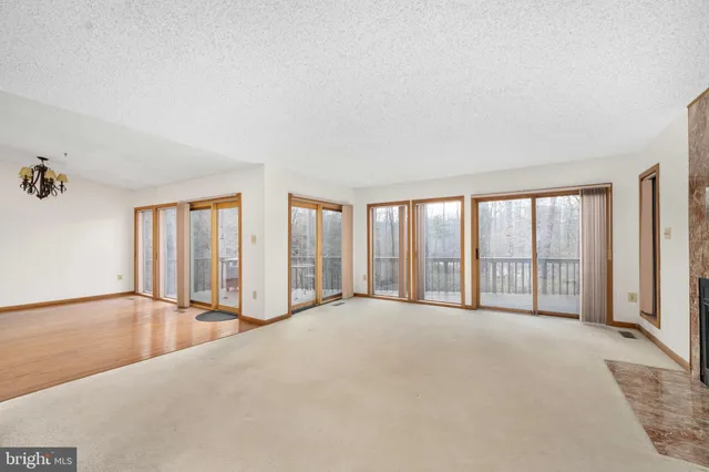 $949,000 | 6207 Possum Trot Court, Manassas, VA 20112