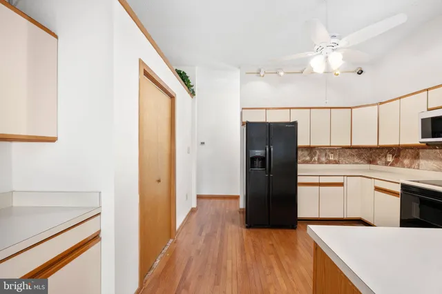 $949,000 | 6207 Possum Trot Court, Manassas, VA 20112