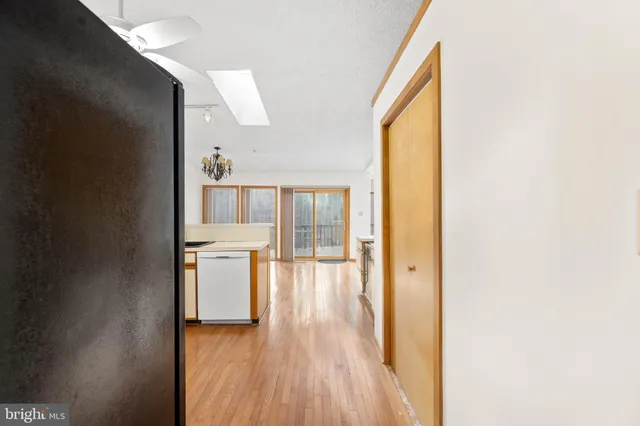 $949,000 | 6207 Possum Trot Court, Manassas, VA 20112