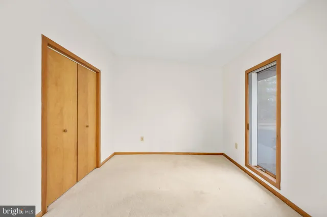 $949,000 | 6207 Possum Trot Court, Manassas, VA 20112