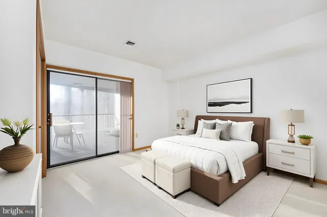 $949,000 | 6207 Possum Trot Court, Manassas, VA 20112