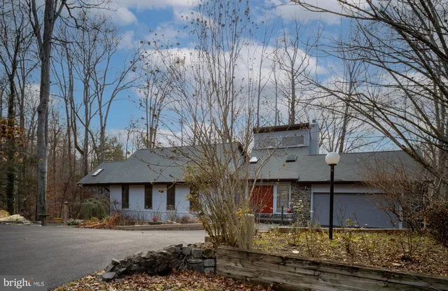 $949,000 | 6207 Possum Trot Court, Manassas, VA 20112