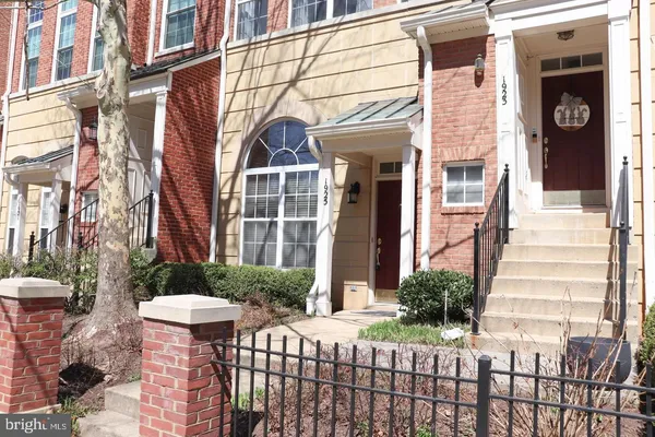 $2,900 | 1925 Crescent Park Drive, Unit 105A, Reston, VA 20190