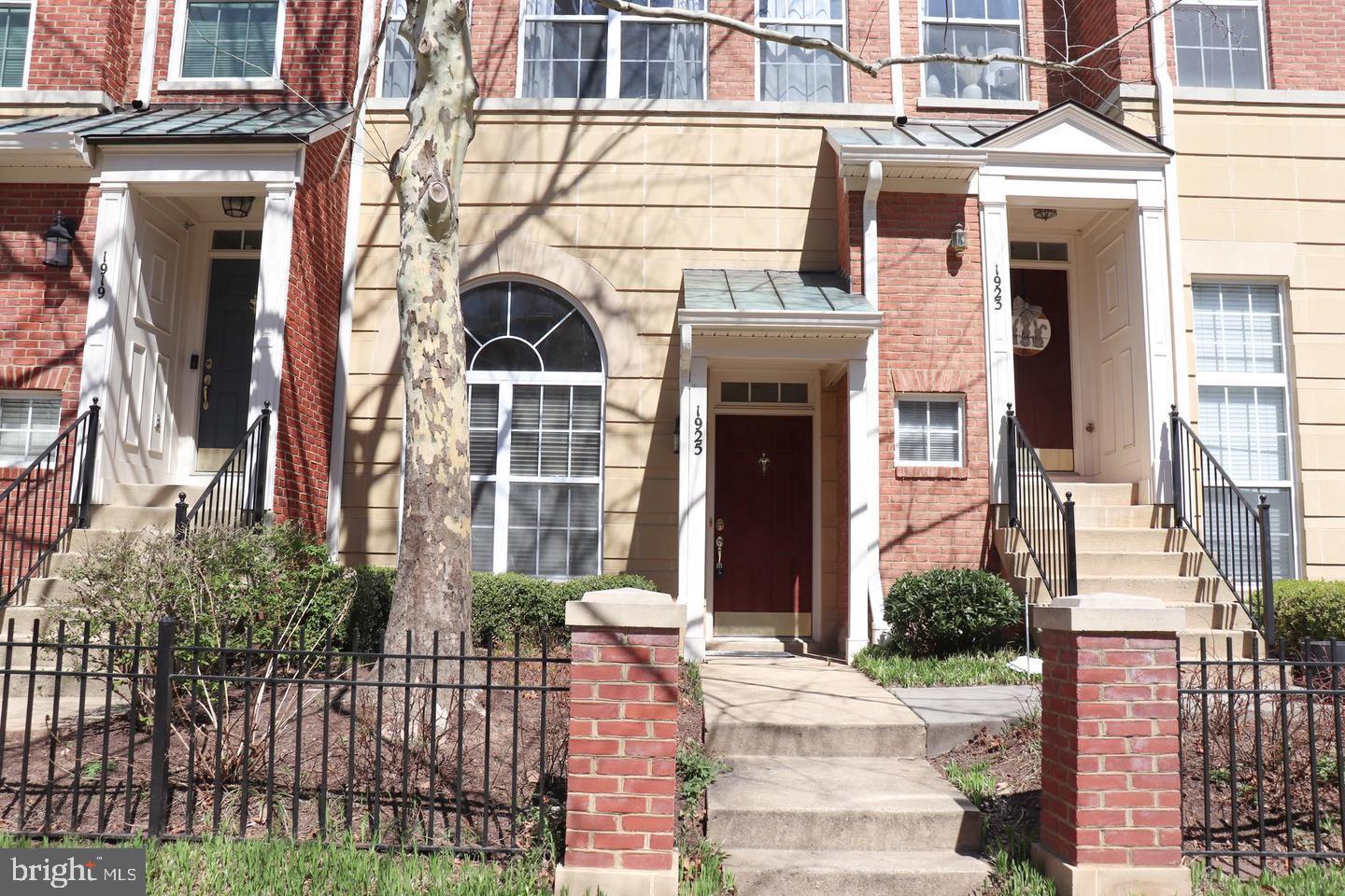 1925 Crescent Park Drive, Unit 105A Reston, VA 20190 - Photo 22 of 23