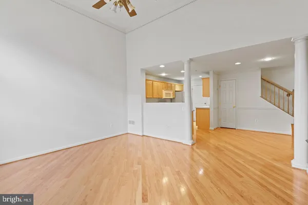 $2,900 | 1925 Crescent Park Drive, Unit 105A, Reston, VA 20190