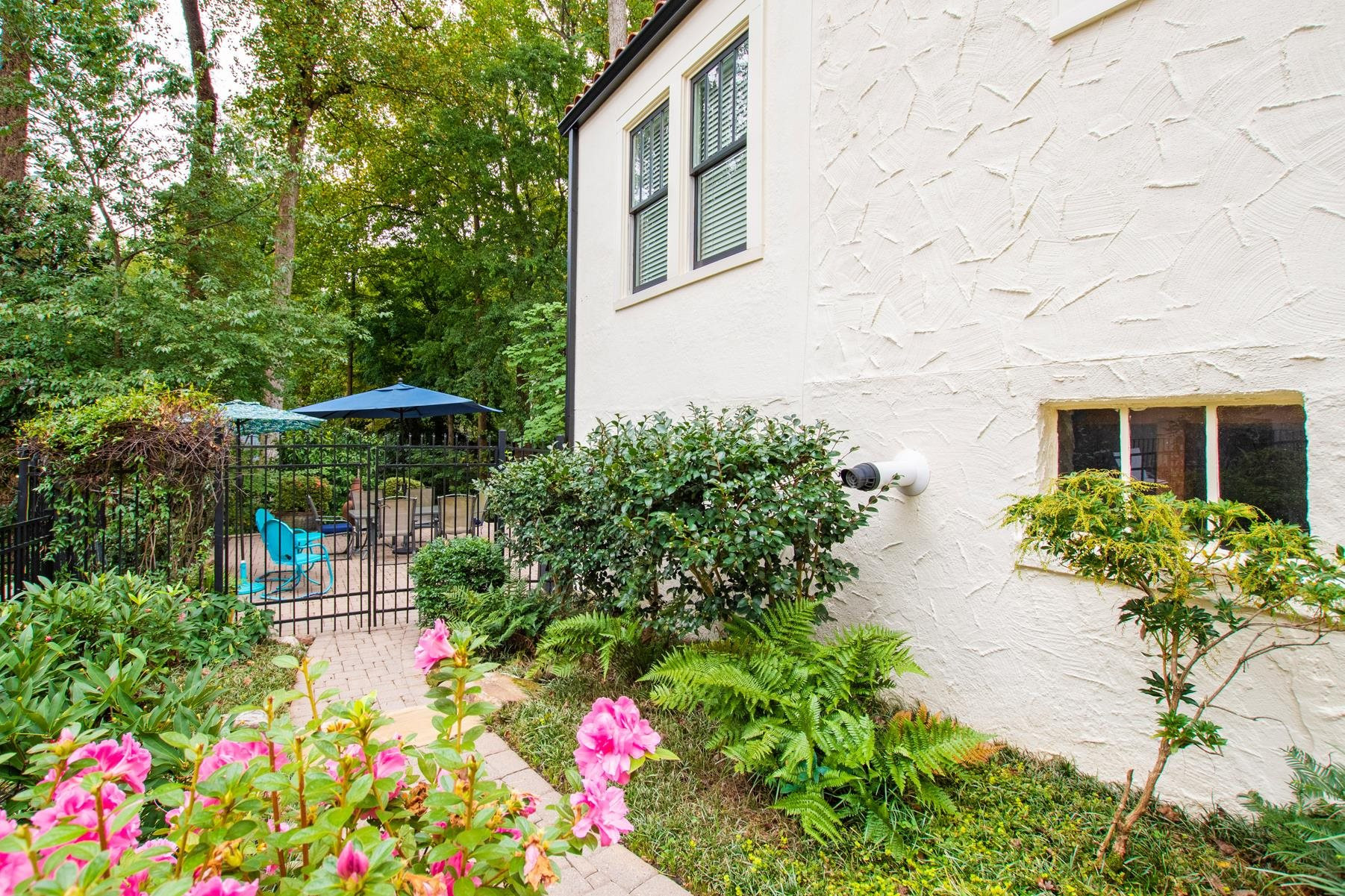 2206 Alexander Road Raleigh, NC 27608 - Photo 27 of 30 Photo 27