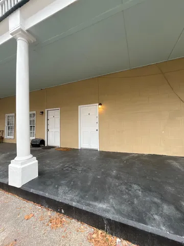 $1,750 | 126 Alexander Street, Unit A, Charleston, SC 29403