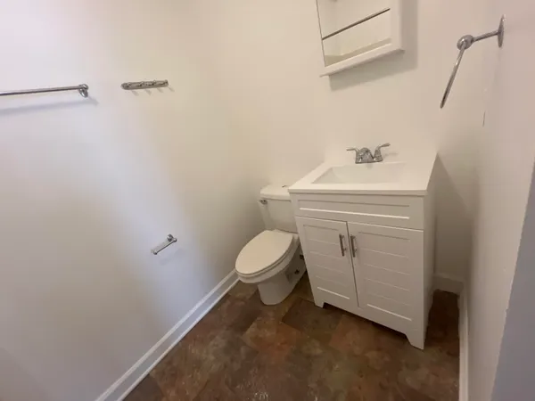 $1,750 | 126 Alexander Street, Unit A, Charleston, SC 29403