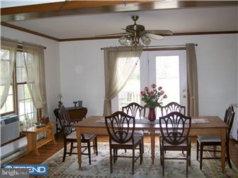 369 Harding Highway Carneys Point, NJ 08069 - Photo 3 of 10 Dining Room