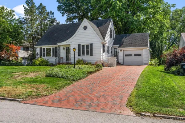 $205,000 | 240 Fischer Street, Wilmington, OH 45177