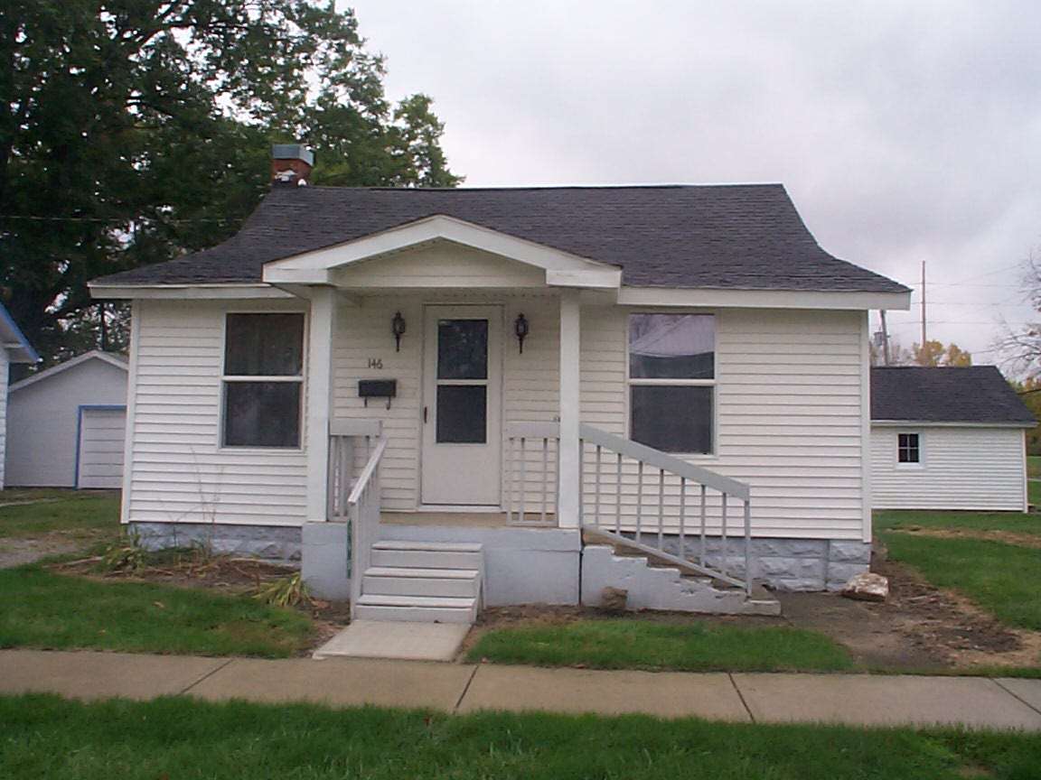 146 Walnut Street Butler, IN 46721 - Photo 1 of 12