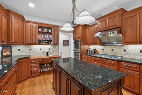 $895,000 | 1808 Haddington Drive, Durham, NC 27712