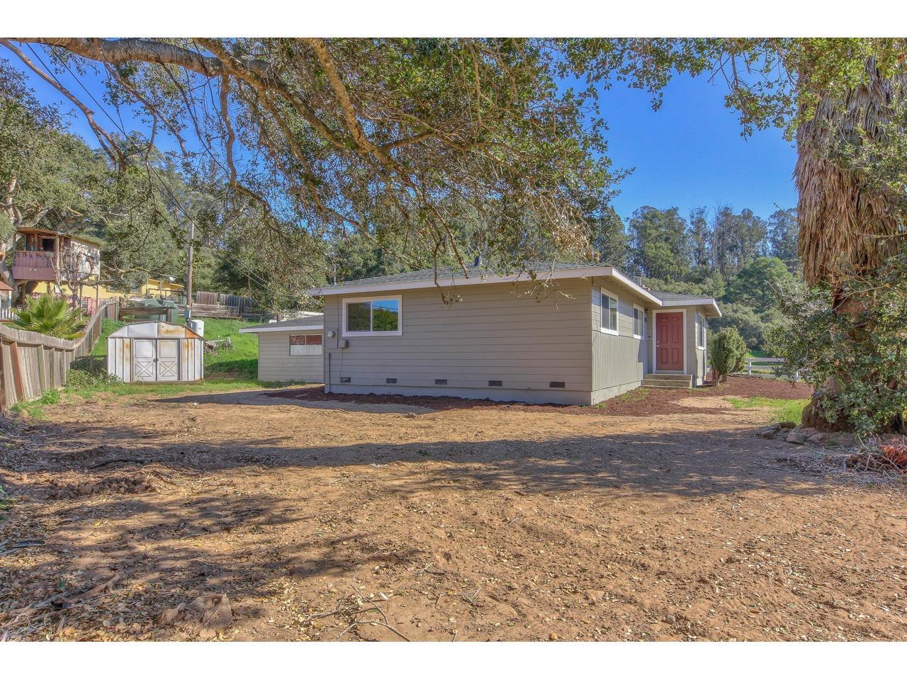 19265 Mallory Canyon Road Salinas, CA 93907 - Photo 14 of 17 a view of outdoor space and yard