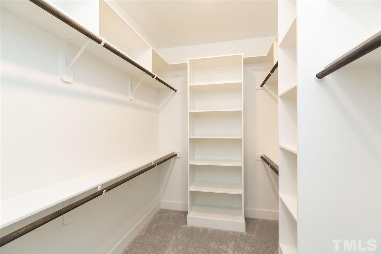 717 Mills Street Raleigh, NC 27608 - Photo 13 of 30