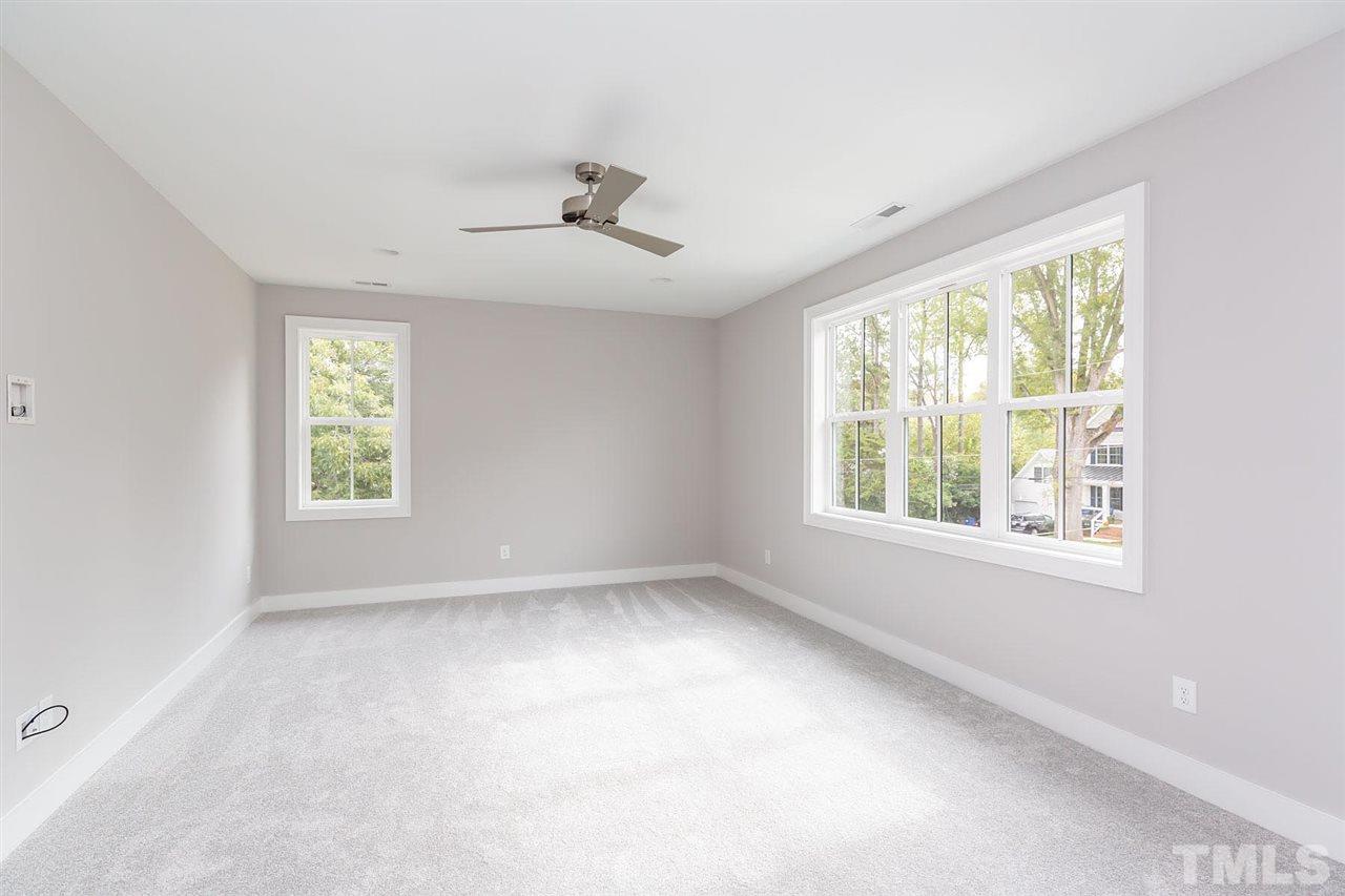 717 Mills Street Raleigh, NC 27608 - Photo 18 of 30