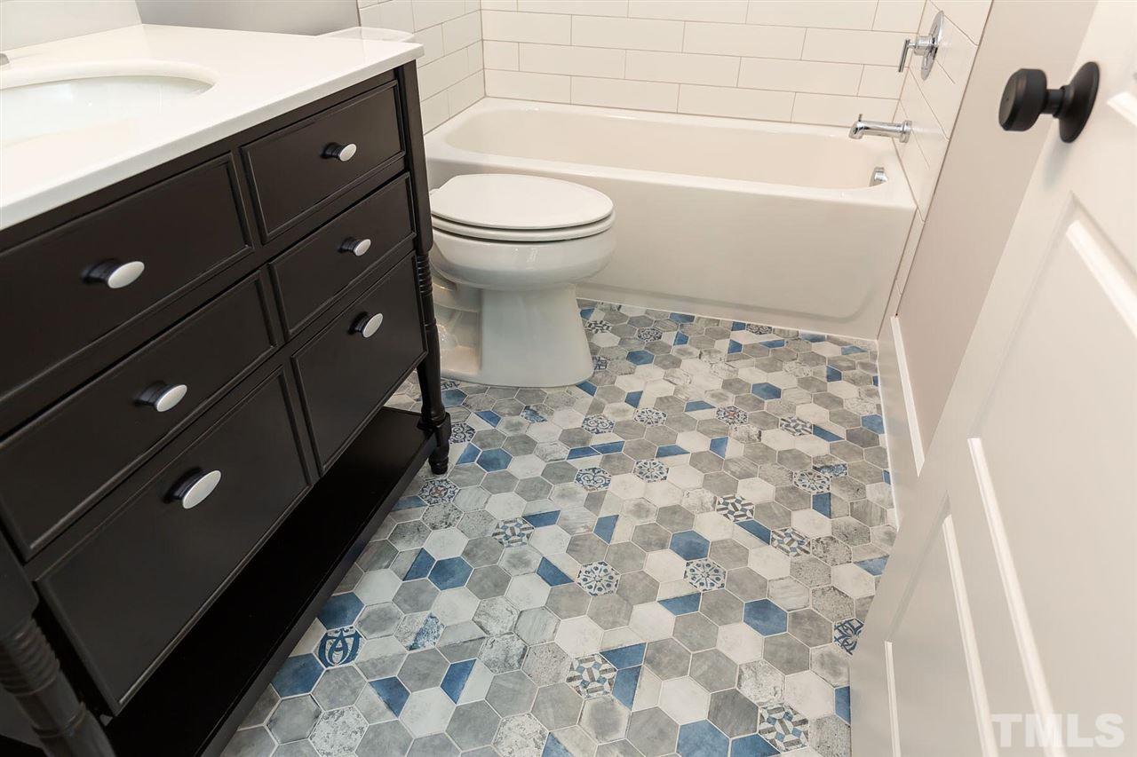 717 Mills Street Raleigh, NC 27608 - Photo 20 of 30