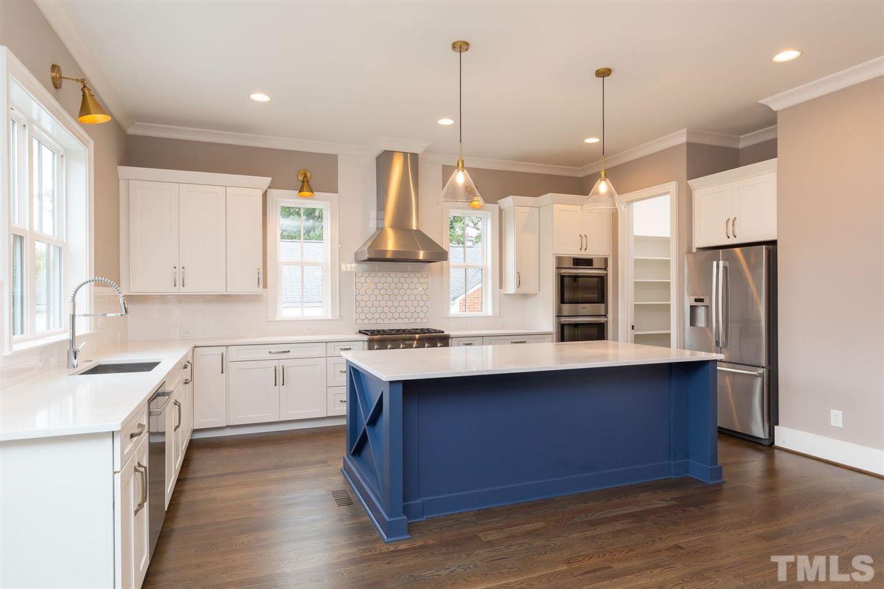 717 Mills Street Raleigh, NC 27608 - Photo 5 of 30