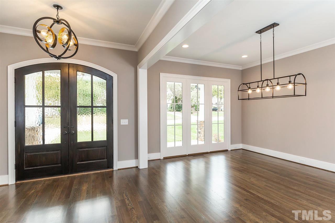 717 Mills Street Raleigh, NC 27608 - Photo 10 of 30