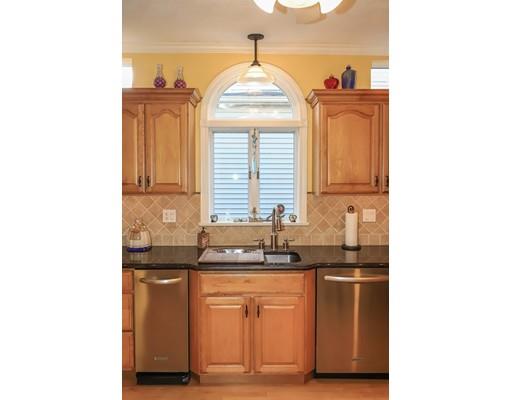 16 Elmwood Road Swampscott, MA 01907 - Photo 19 of 28 Gallery Image 19