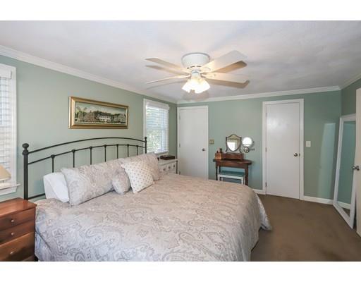 16 Elmwood Road Swampscott, MA 01907 - Photo 24 of 28 Gallery Image 24