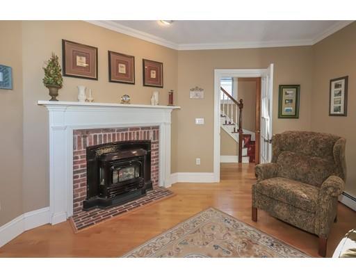 16 Elmwood Road Swampscott, MA 01907 - Photo 6 of 28 Gallery Image 6