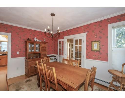 16 Elmwood Road Swampscott, MA 01907 - Photo 9 of 28 Gallery Image 9