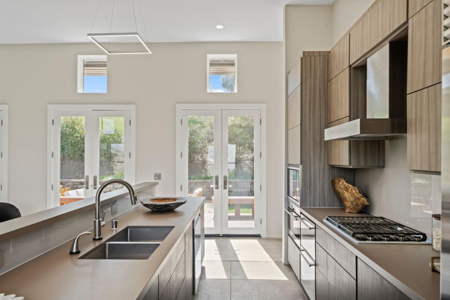 2698 Greenrock Road Milpitas, CA 95035 - Photo 16 of 99