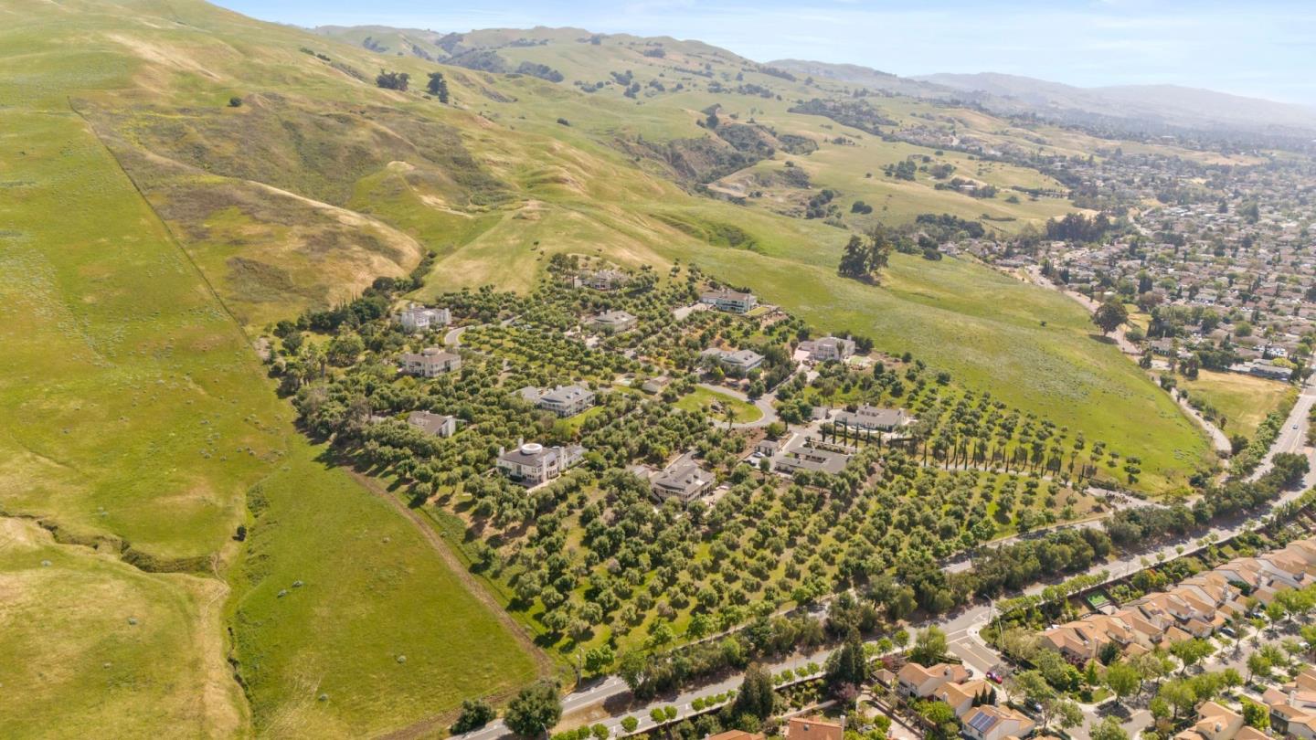 2698 Greenrock Road Milpitas, CA 95035 - Photo 91 of 99