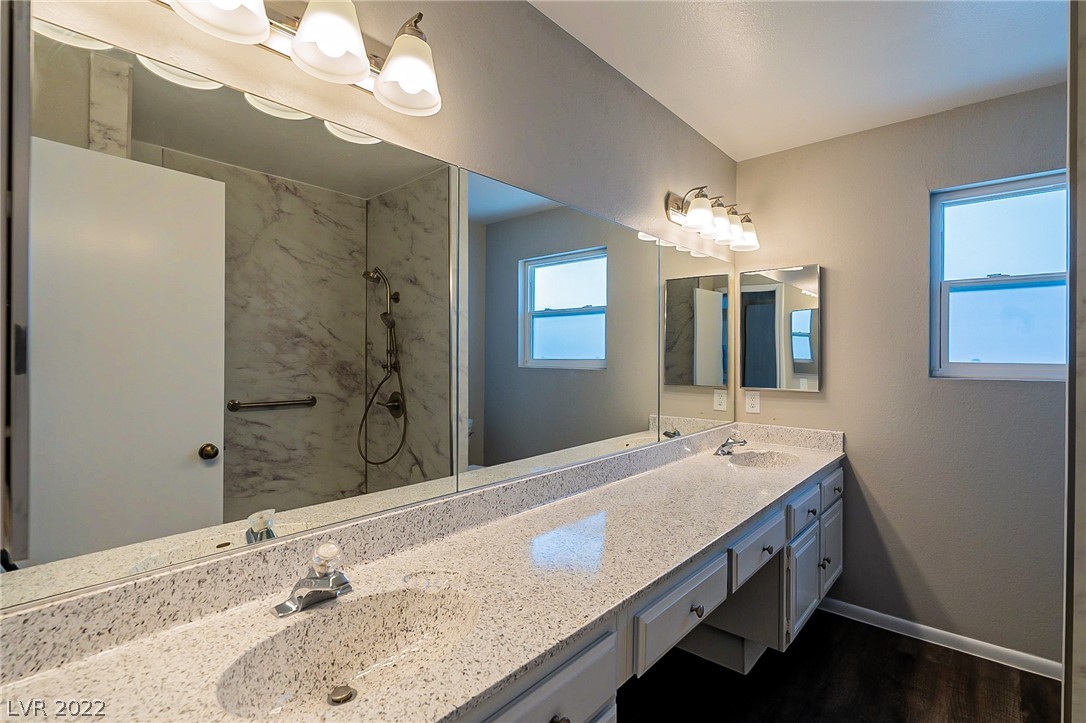 1902 Nuevo Road Henderson, NV 89014 - Photo 4 of 16 Gallery Image 4