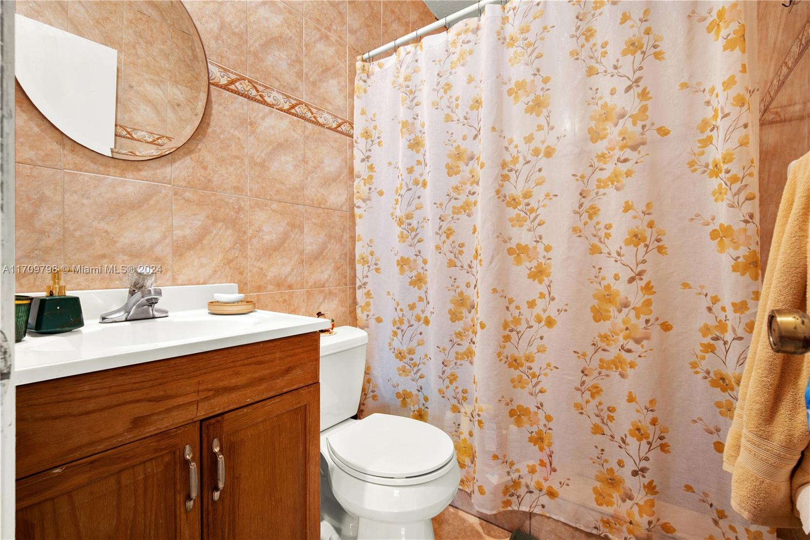 8135 Southwest 26th Street Miami, FL 33175 - Photo 15 of 40 Gallery Image 15