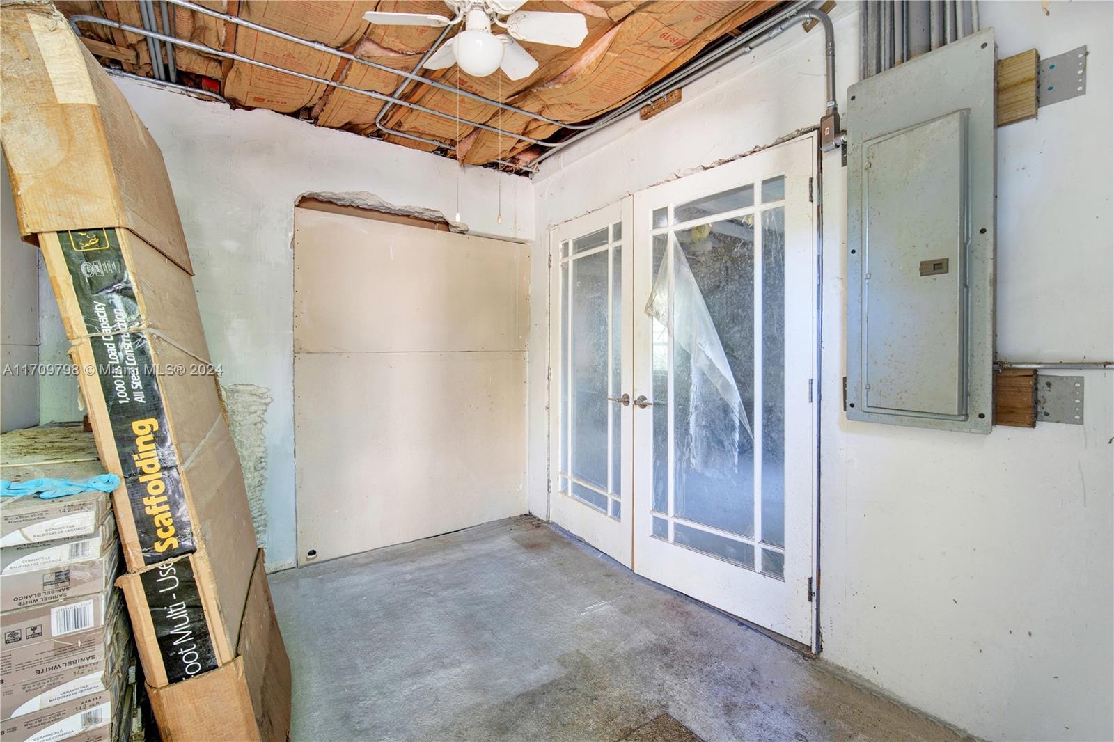 8135 Southwest 26th Street Miami, FL 33175 - Photo 35 of 40 Gallery Image 35
