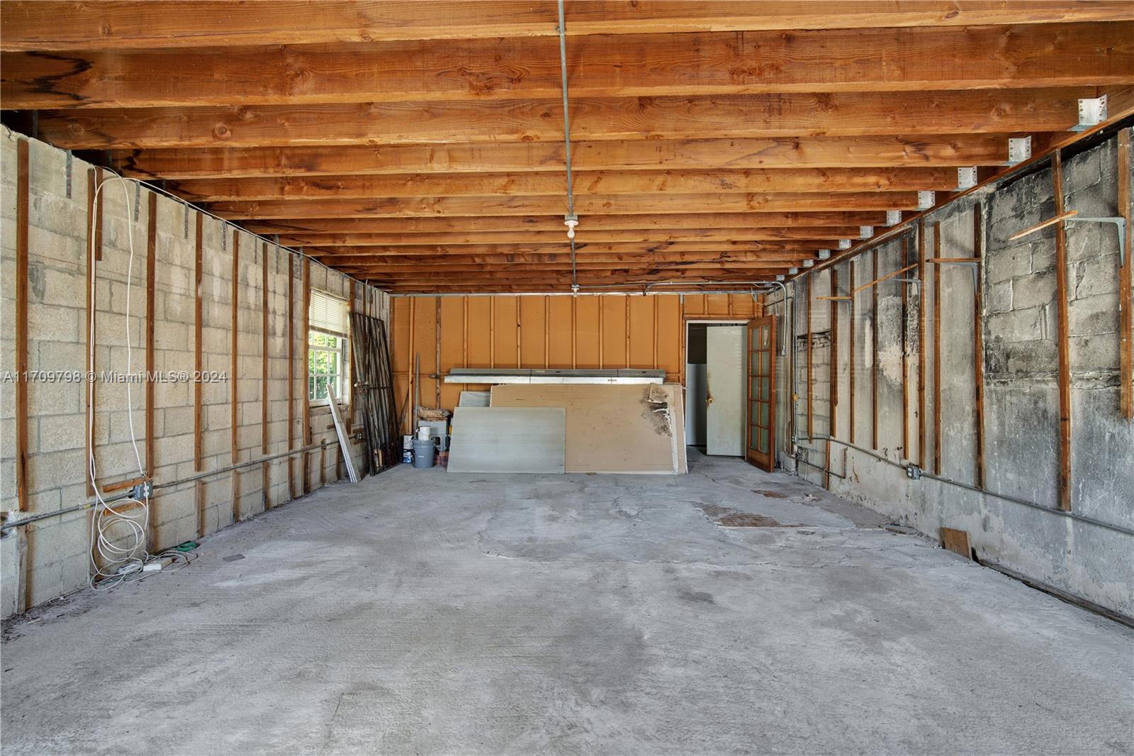 8135 Southwest 26th Street Miami, FL 33175 - Photo 40 of 40 Gallery Image 40
