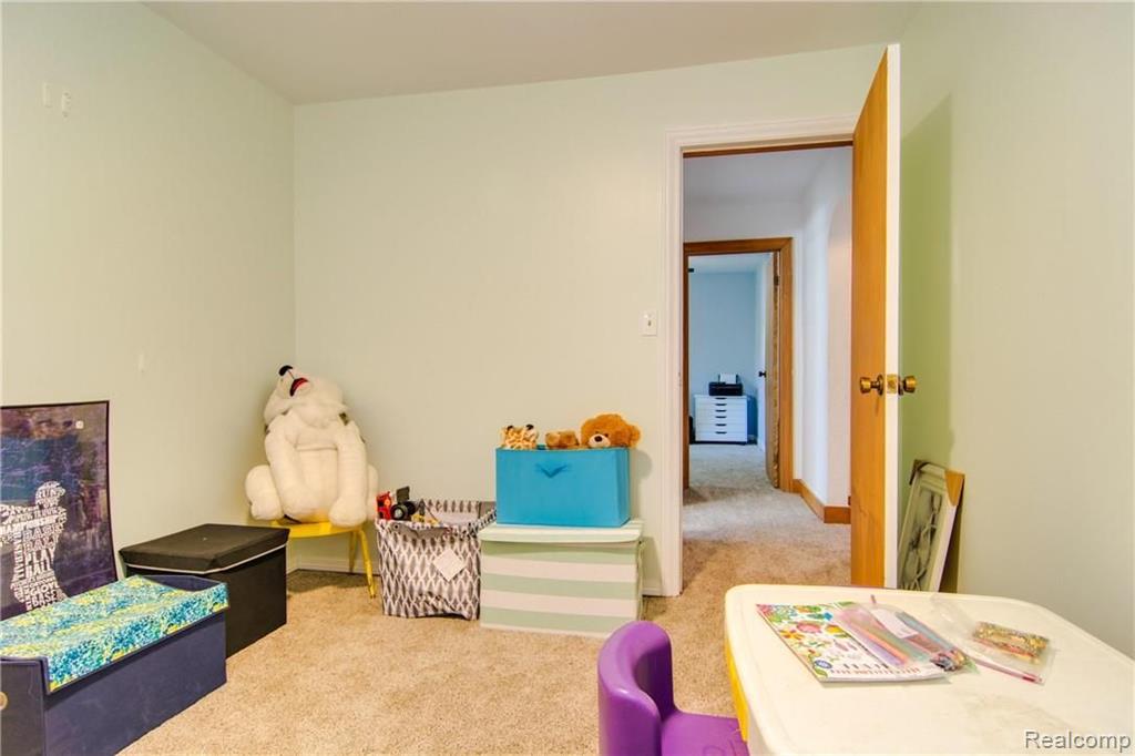 43160 Bemis Road Belleville, MI 48111 - Photo 14 of 56