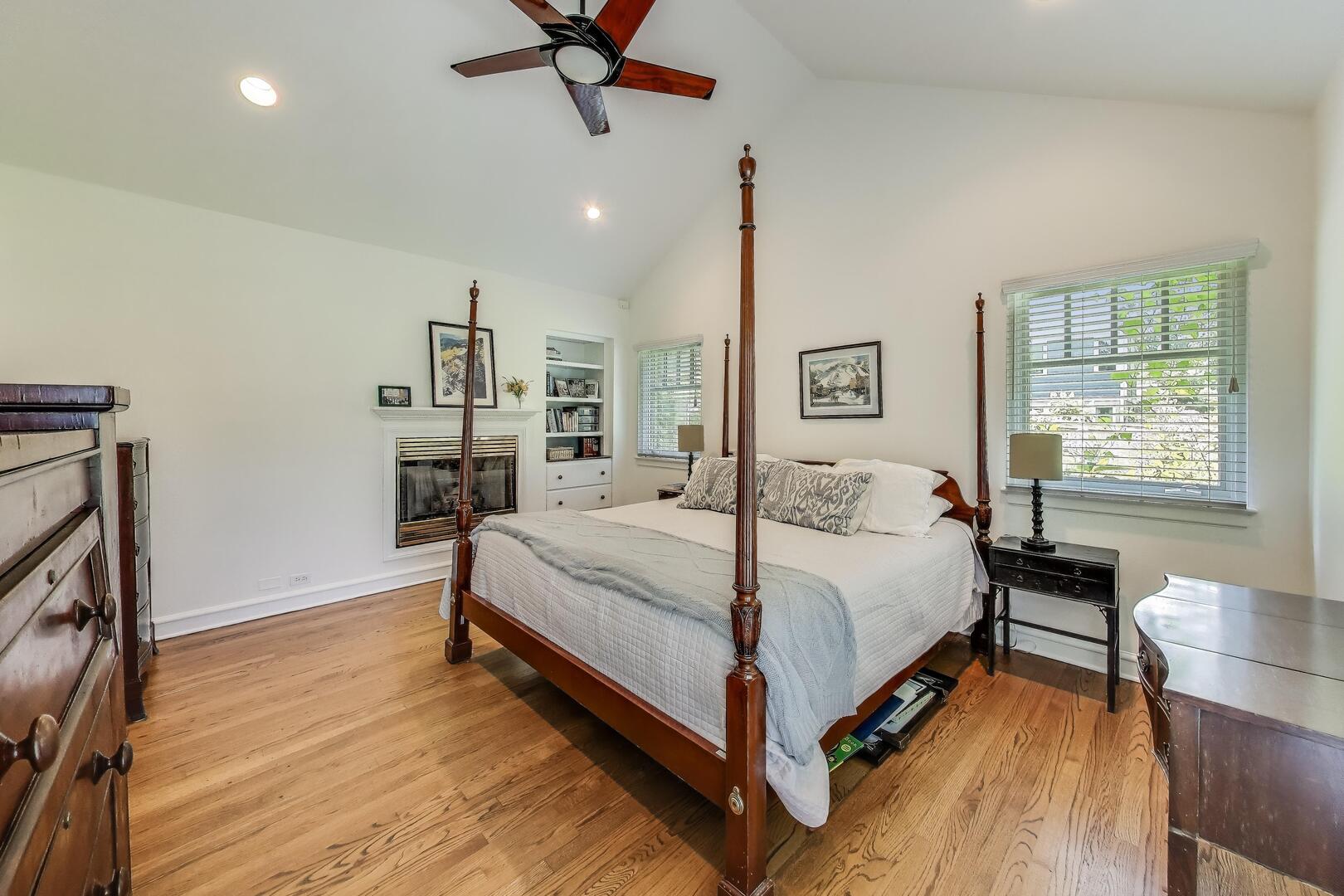 1295 Sunview Lane Winnetka, IL 60093 - Photo 18 of 36