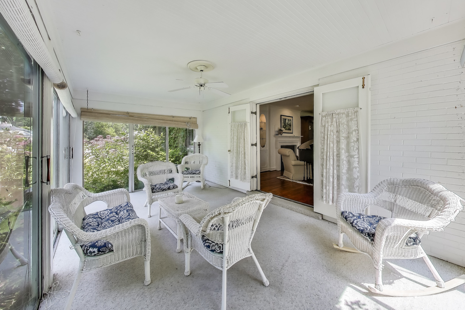 1295 Sunview Lane Winnetka, IL 60093 - Photo 19 of 36