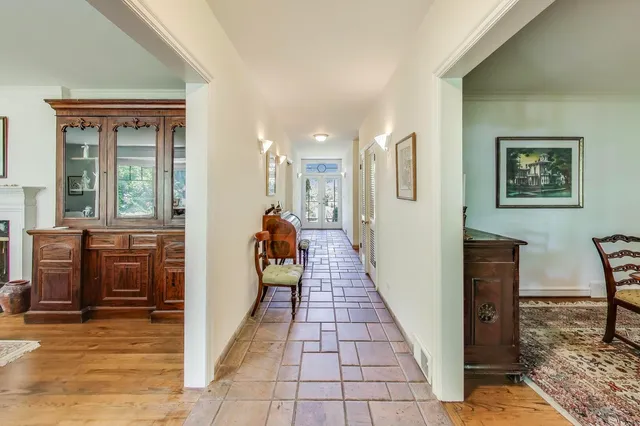 $1,299,000 | 1295 Sunview Lane, Winnetka, IL 60093