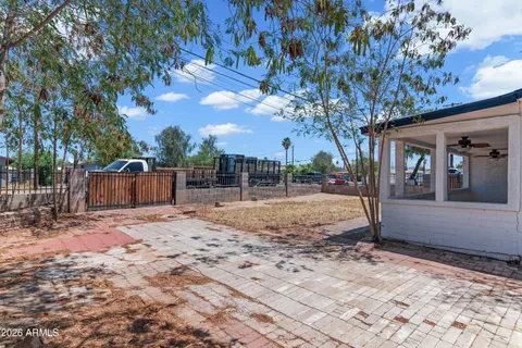 $375,000 | 2133 West Colter Street, Phoenix, AZ 85015