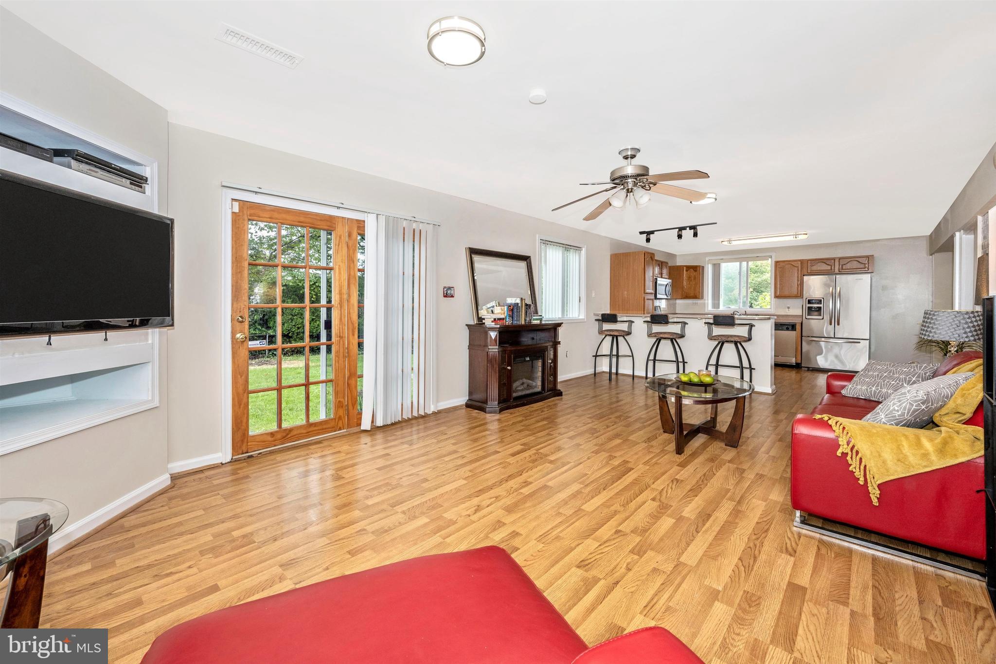 12607 Epping Road Silver Spring, MD 20906 - Photo 23 of 39 Expanded family room